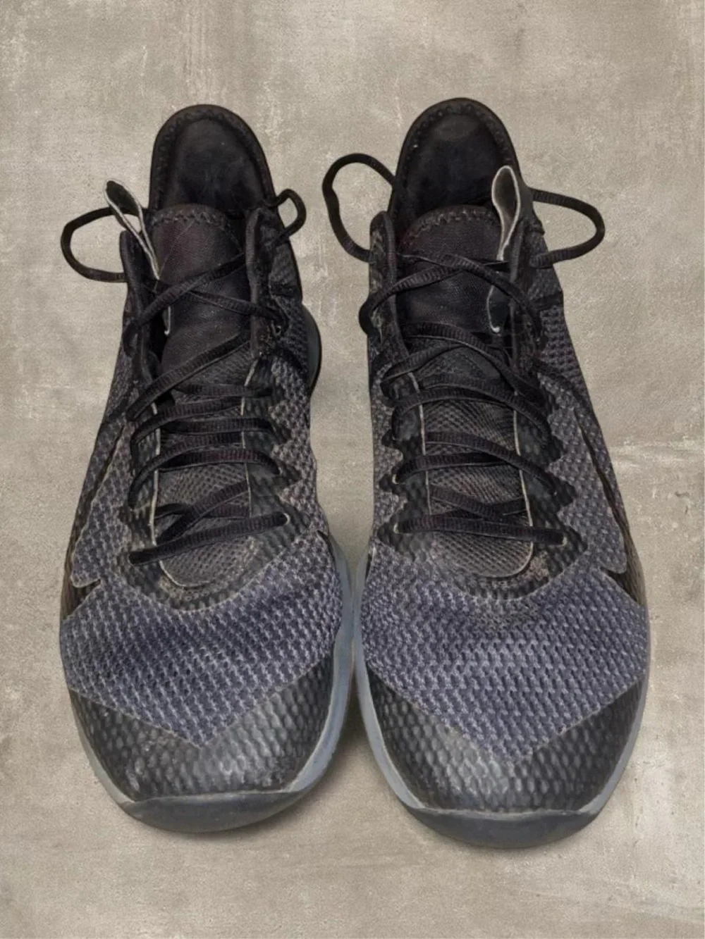 Nike LeBron Witness IV Black Iron Grey Basketball Shoes Men’s Size 10